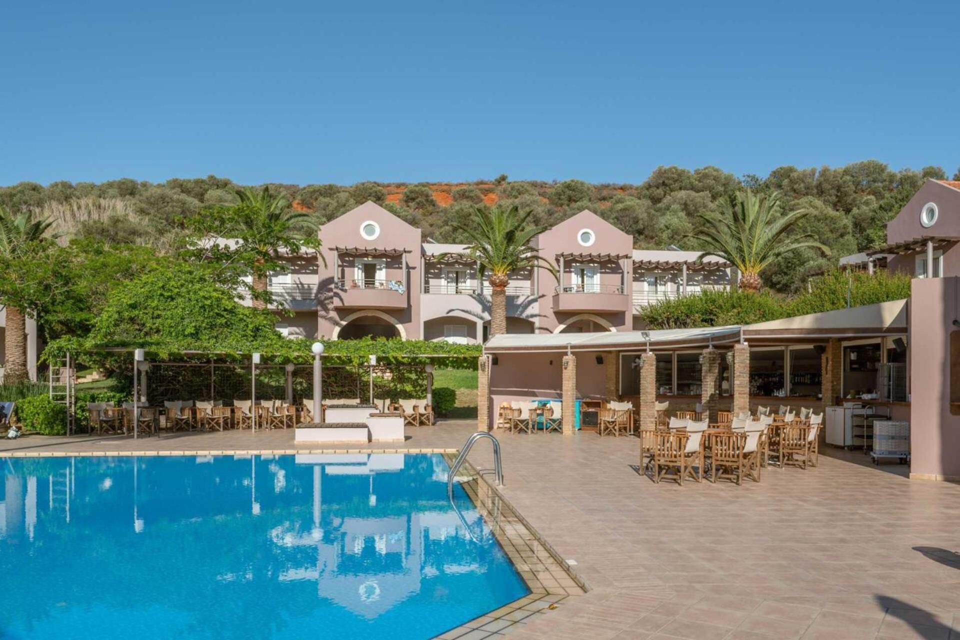 קאטו דרטסו Triton Apartments מראה חיצוני תמונה